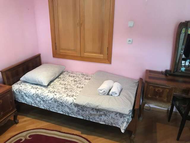 Отели типа «постель и завтрак» B&B NaBaDa Кутаиси-7