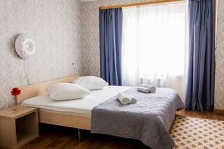 Фото номер Свояк "Комфорт" с двуспальной кроватью