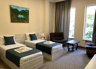 Отель Hotel Leo Palace Tbilisi Тбилиси