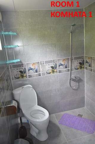 Фото номер Guesthouse kalakala Трехместный номер «Комфорт» с душем