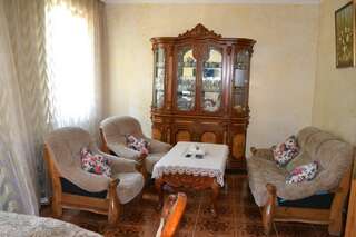 Проживание в семье Rooms for rent in Chakvi