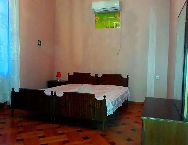 Хостелы Hostel miko Кутаиси-6