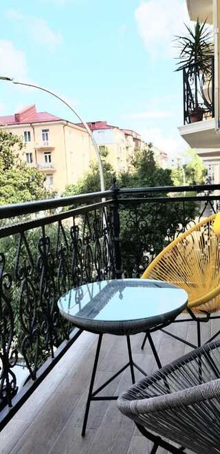 Фото номер Batumi Centre Appartment Семейный номер с балконом