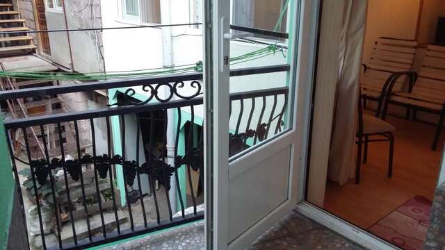 Дома для отпуска 3 Room Apartment in Borjomi Боржоми-36