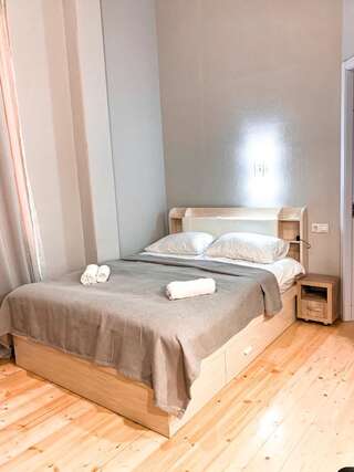 Отель Liberty Square Apartment Тбилиси