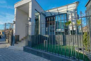 Отели типа «постель и завтрак» Hotel Ticiani 13 Кутаиси