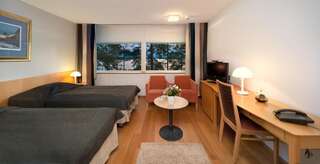 Фото номер Hotel Rantapuisto Стандартный двухместный номер с 2 отдельными кроватями и видом на море