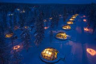 Отель Kakslauttanen Arctic Resort - Igloos and Chalets