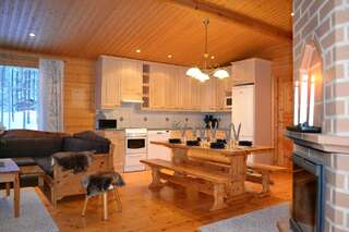 Курортные отели Loikansaari Lomamökit Holiday Cottages Каллислахти Вилла с 3 спальнями и сауной-7