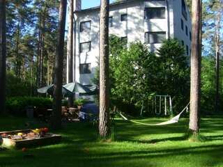 Отель Hotelli Mäntylinna Юлихярмя