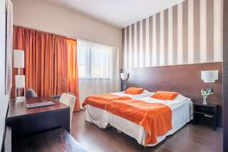 Отель Hotelli Raahen Hovi Раахе Люкс с 1 спальней и сауной-3