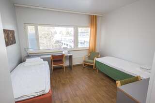 Хостелы Hostel Linnasmäki Турку Двухместный номер с 2 отдельными кроватями-3