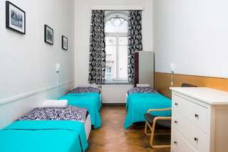 Фото номер Hostel Diana Park Односпальная кровать в общем номере для женщин