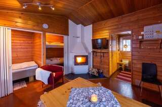 Комплексы для отдыха с коттеджами/бунгало Midnight Sun Cottages Aavasaksa Aavasaksa Шале с двумя спальнями-1