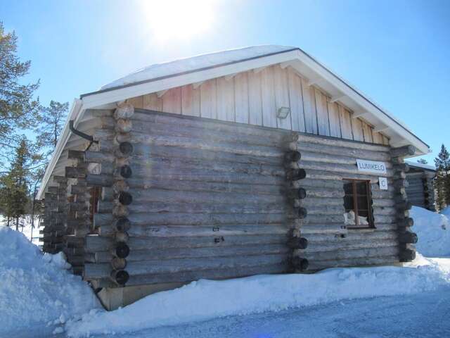 Шале Lapin Kutsu Log Cabins Саариселькя-31