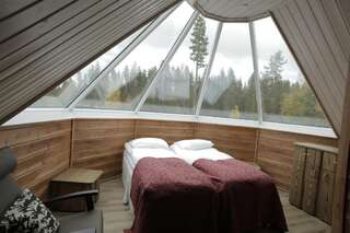 Курортные отели Levi Northern Lights Huts Леви Хижина со стеклянной крышей-35