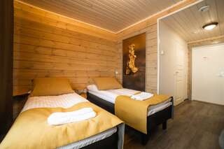 Курортные отели Tankavaara Gold Village Танкаваара Улучшенный двухместный номер с 1 кроватью или 2 отдельными кроватями-6