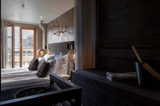 Фото номер Lapland Hotels Bulevardi Номер Делюкс «Мистик» с балконом