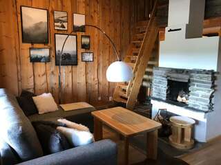 Дома для отпуска Chill Cave - logwood cottage Рука