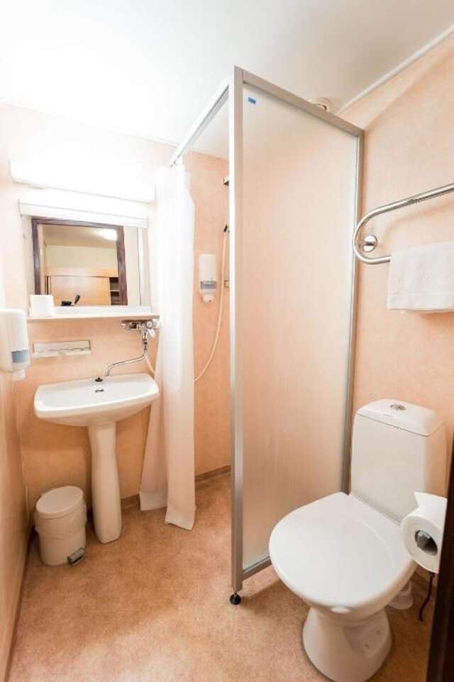 Отель Budget Hotel Raahe Раахе-91