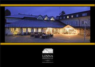 Отель Linna-hotelli Хартола