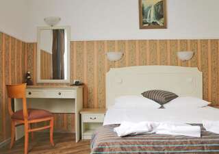 Отель Green Hotel Alexander Palace София