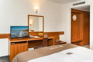 Фото номер Panorama Hotel Двухместный номер с 1 кроватью и видом на море (для 2 взрослых и 1 ребенка)