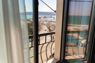 Фото номер Panorama Hotel Апартаменты с видом на море