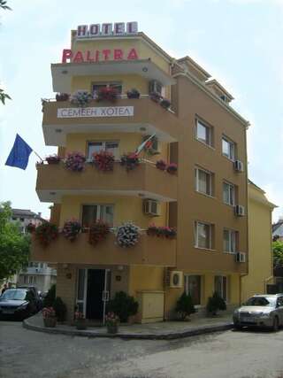 Отель Hotel Palitra