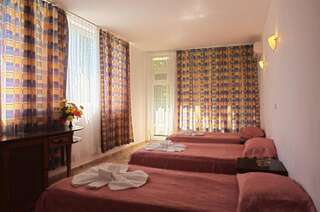 Фото номер Sunny Varshava Hotel Двухместный номер с 1 кроватью (для 2 взрослых)