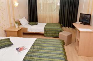 Фото номер Hotel Sorbona Двухместный номер с 2 отдельными кроватями