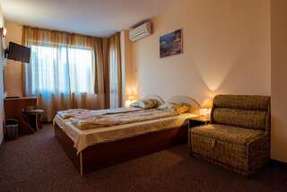 Фото номер Hotel Orchidea Двухместный номер с 2 отдельными кроватями и видом на море
