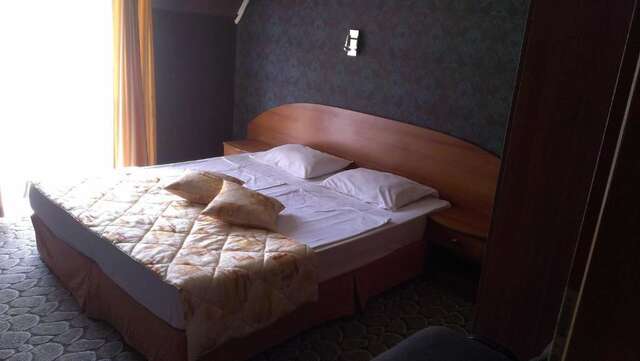 Отель Hotel Lazuren Briag Бургас-38