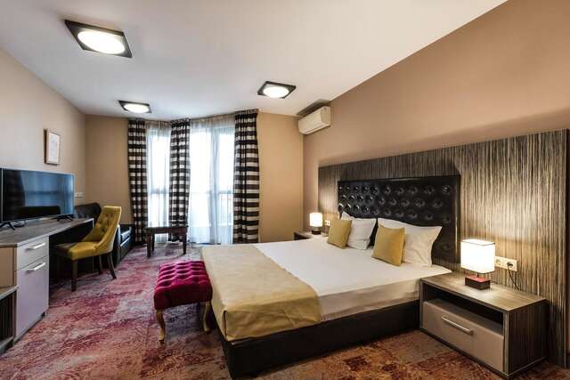 Отель Plaza Hotel Plovdiv Пловдив-10