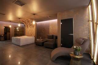 Фото Отель Reverence Boutique Hotel город Варна (14)