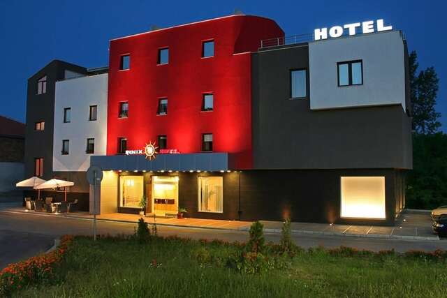 Отель Hotel Finix Сандански-3