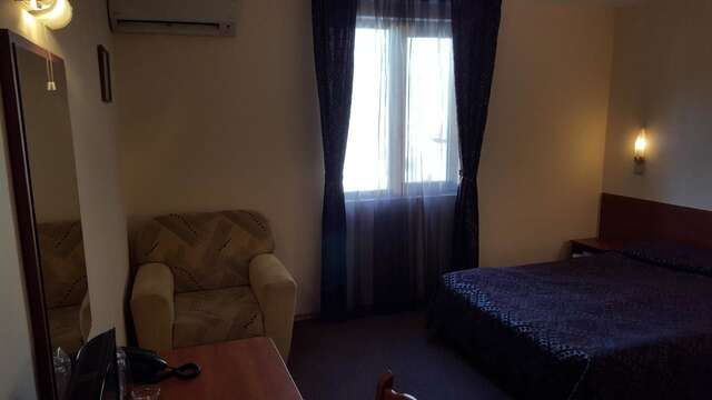 Отель Caprice Family Hotel Варна-27