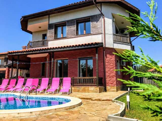 Виллы Villa Golf and Relax 1 Балчик-30