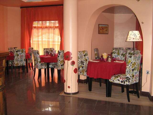 Отель Family Hotel Emaly Green Сапарева-Баня-30