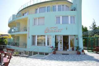 Отель Family Hotel Coral Созополь