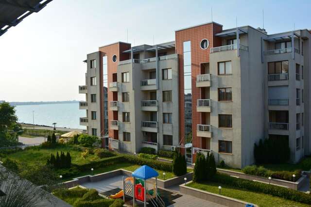 Курортные отели Apartments Helios Поморие-20