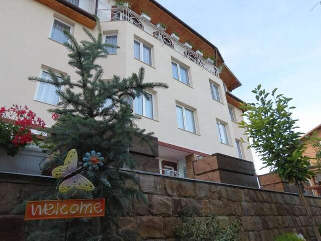 Гостевой дом Aurora Guest House Золотые Пески-15