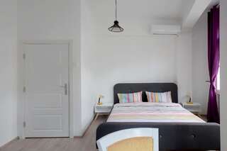 Фото номер Hostel Musala Двухместный номер с 1 кроватью и общей ванной комнатой