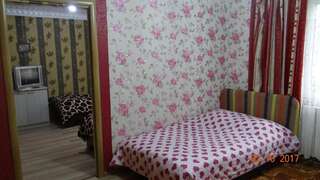 Отель Kama Гюмри Двухместный номер Делюкс с 2 двуспальными кроватями-3