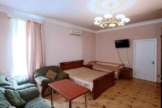 Гостевой дом Kond guest house Ереван Четырехместный номер-1