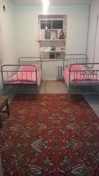 Гостевой дом Ojakh Дилижан Двухместный номер с 2 отдельными кроватями-5