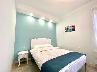 Хостелы SANTORINI HOSTEL and TOUR Ереван