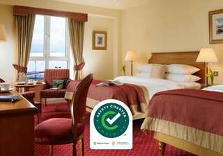 Отель Galway Bay Hotel Conference & Leisure Centre Голуэй