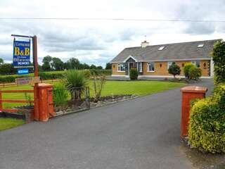 Отели типа «постель и завтрак» Clonmacnoise B&B Clonmacnoise