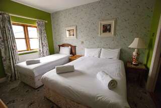 Отели типа «постель и завтрак» The Arch Guesthouse Килкенни